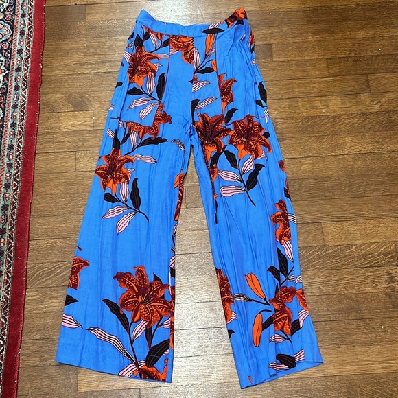 DVF cropped wide leg floral pant - Picture 3 of 4